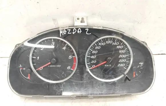 Mazda 6 Speedometer (instrument cluster) GJ6W