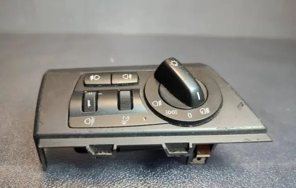 BMW X3 E83 Light switch 3420282