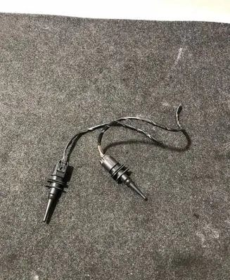 BMW 5 E60 E61 Exhaust gas temperature sensor 1718555