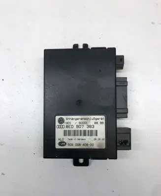Audi A4 S4 B6 8E 8H Tow bar trailer control unit/module 8E0907383 5DS00840800