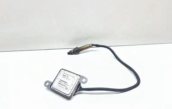 BMW 3 E90 E91 Lambda probe sensor 7587130