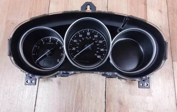 Mazda CX-5 II Speedometer (instrument cluster) TK4955430 KA162 KT174