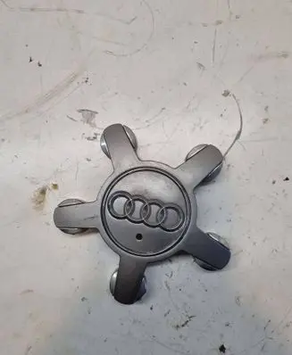 Audi A6 S6 C6 4F Original wheel cap 4F0601165N