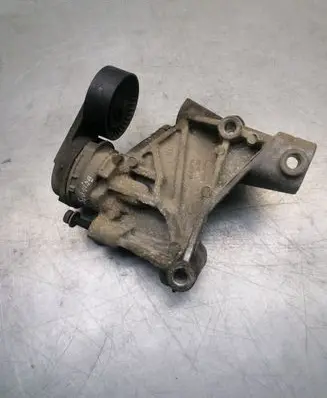 Chrysler Sebring (ST-22 - JR) Generator/alternator bracket 04861549AA 04861550AA