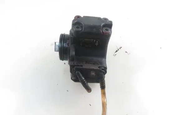 Mercedes-Benz Vaneo W414 Fuel injection high pressure pump 6110700501 0445010008