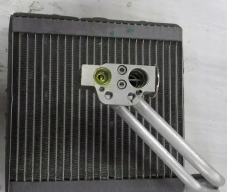 Volkswagen Up Air conditioning (A/C) radiator (interior) 