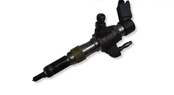 Ford C-MAX II Fuel injector 9674973080