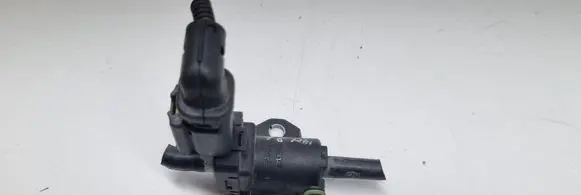 Citroen C4 II Turbo solenoid valve 9688124580