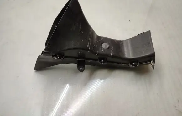 BMW 4 F32 F33 Air intake duct part 7290611