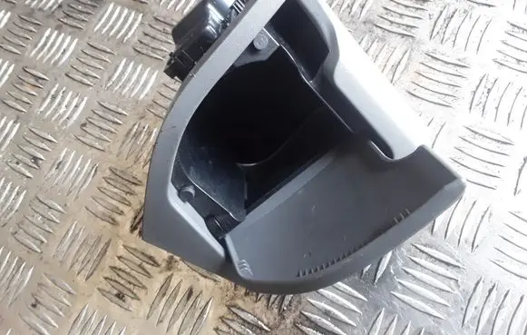 Nissan X-Trail T31 Cup holder 68431JG00A