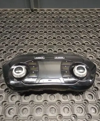 Nissan Juke I F15 Climate control unit 24845BV83A E8703161