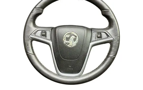 Opel Mokka Steering wheel 95328138 631046026