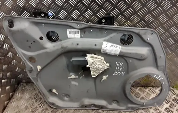 Mercedes-Benz A W169 Front door electric window regulator A1697202979 1697202979