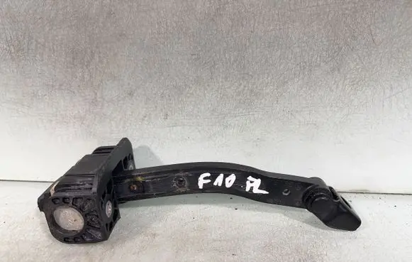 BMW 5 F10 F11 Front door check strap stopper 7182005