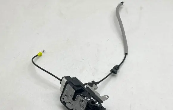 Volvo XC40 Front door lock 31349894 C26966106