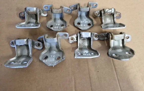 Front door hinge set