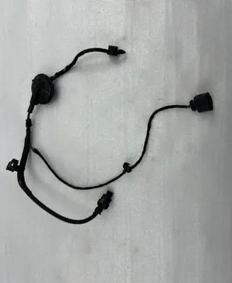 Volkswagen Tiguan Parking sensor (PDC) wiring loom 4F0973703 8K0973704