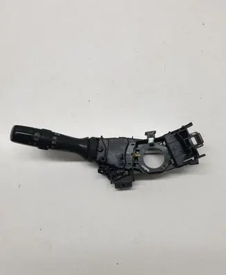 Toyota Verso Indicator stalk 0520017F421 173832