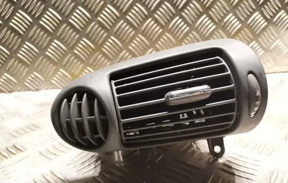 Mercedes-Benz C W203 Dashboard air vent grill cover trim 2038300554
