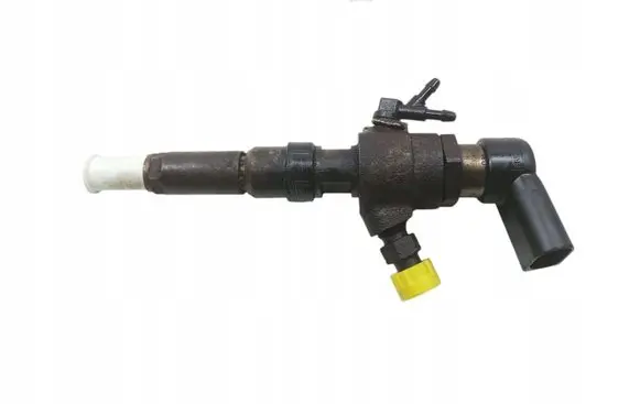 Fuel injector