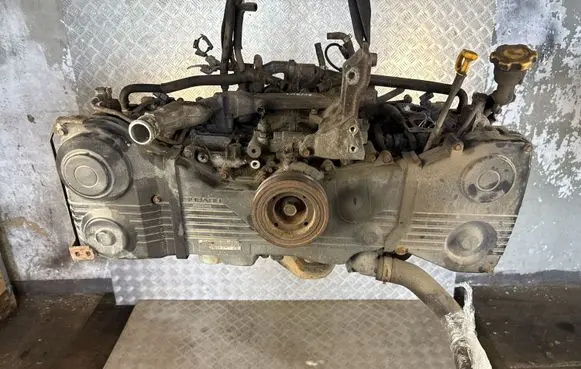 Subaru Legacy Engine EJ20