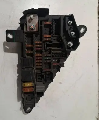 BMW 5 E60 E61 Fuse box set 6906588