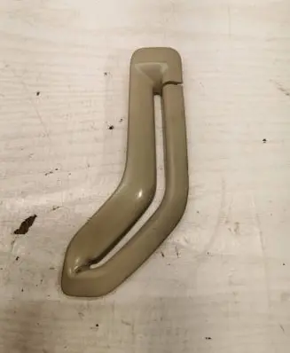 Volvo V70 Seat belt trim RH1882