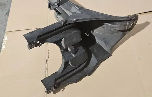 BMW X5 E70 Headlight/headlamp mounting bracket 7157984 10503410