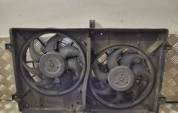 Seat Alhambra (Mk1) Radiator cooling fan shroud 7M3121203A