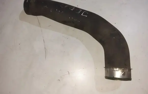 Jeep Grand Cherokee (WK) Intercooler hose/pipe 55037961AA