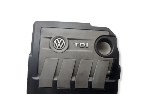Volkswagen PASSAT B7 Engine cover (trim) 03L103925B 03L103925H