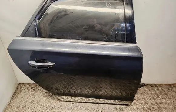 Audi A8 S8 D4 4H Rear door