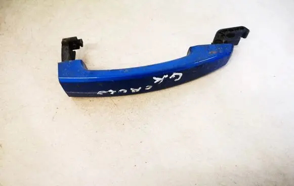 Opel Astra J Front door exterior handle 13500026