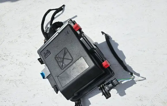 Peugeot 3008 II Fuse box set 9804848580