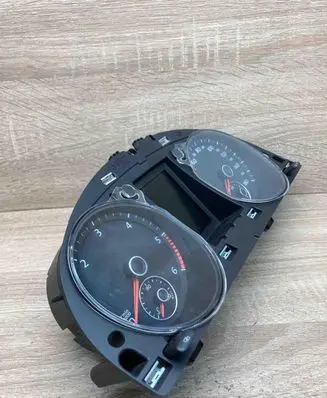 Volkswagen PASSAT CC Speedometer (instrument cluster) 3C8920970P RHD