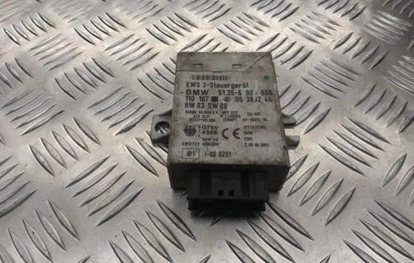 BMW 5 E39 Immobilizer control unit/module 6905668