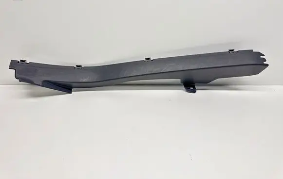 Mercedes-Benz C W204 Rear seat side bottom trim A2046904025
