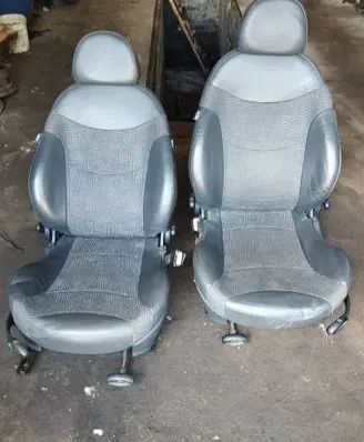 Seat set