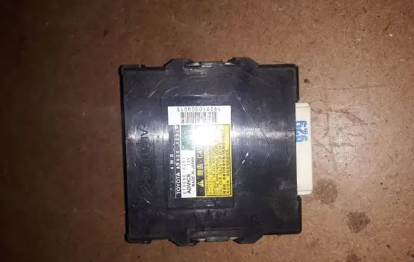 Toyota RAV 4 (XA30) Other control units/modules 8963042020
