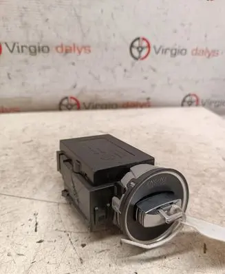 Volkswagen PASSAT B6 Ignition lock 3C0905843M 33303301 2285Q07S