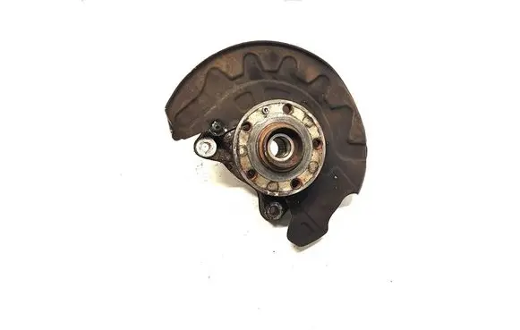 Front wheel hub