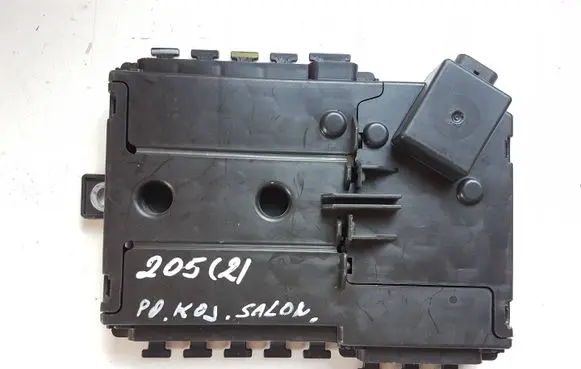 Mercedes-Benz C W205 Fuse module A2055402750