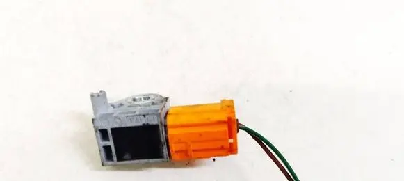 Mazda 6 Airbag deployment crash/impact sensor GDK457KC0 GDK4-57KC0
