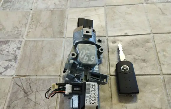 Mazda 6 Ignition lock SL34 ET21K8YF GJ6A66938A