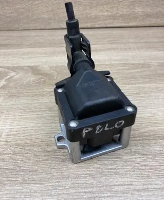 Volkswagen Polo High voltage ignition coil BREMI11893