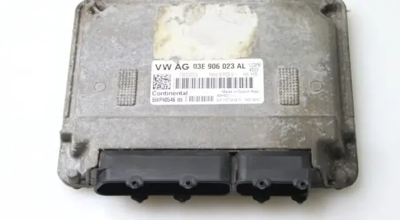 Volkswagen Polo V 6R Engine control unit/module 03E906023AL