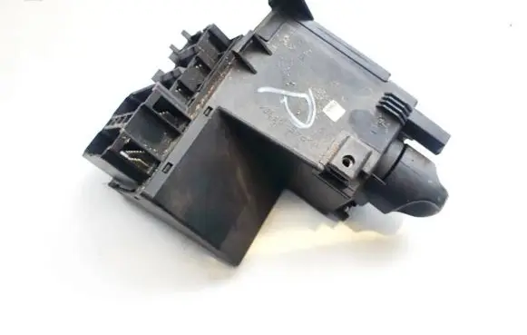 Mercedes-Benz E W210 Light switch 2105451404