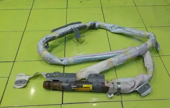 Mitsubishi Lancer VIII Roof airbag 