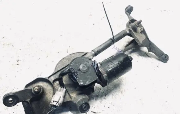 Toyota Previa (XR30, XR40) II Front wiper linkage and motor