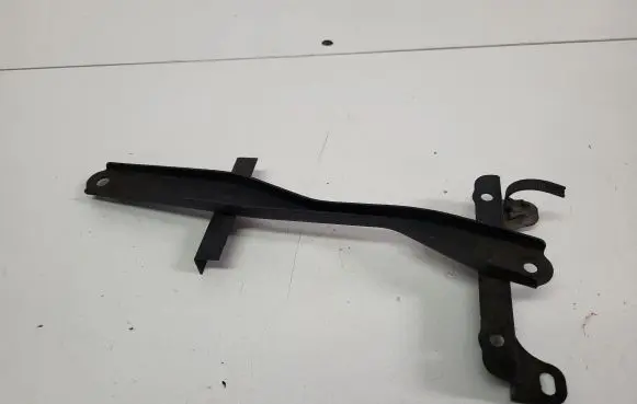 Toyota RAV 4 (XA30) Other engine bay part